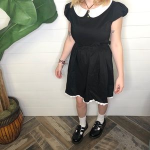 WEDNESDAY ADDAMS COSTUME (vintage)